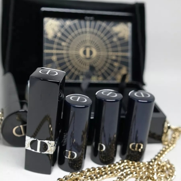 DIOR Limited Edition Lip Coffret  4 Piece Lipstick Gift Set - Picture 2 of 4